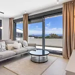 Διαμέρισμα Vivi Homes - - Sea Views - Pool - Terrace *