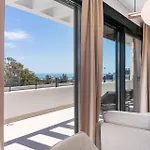 Vivi Homes - - Sea Views - Pool - Terrace Apartament