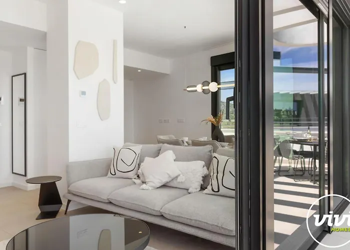 Vivi Homes - - Sea Views - Pool - Terrace Appartement *