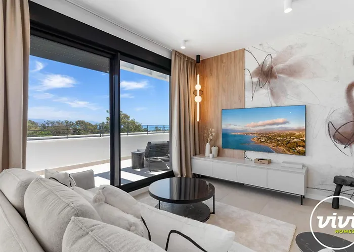 Vivi Homes - - Sea Views - Pool - Terrace Appartement *