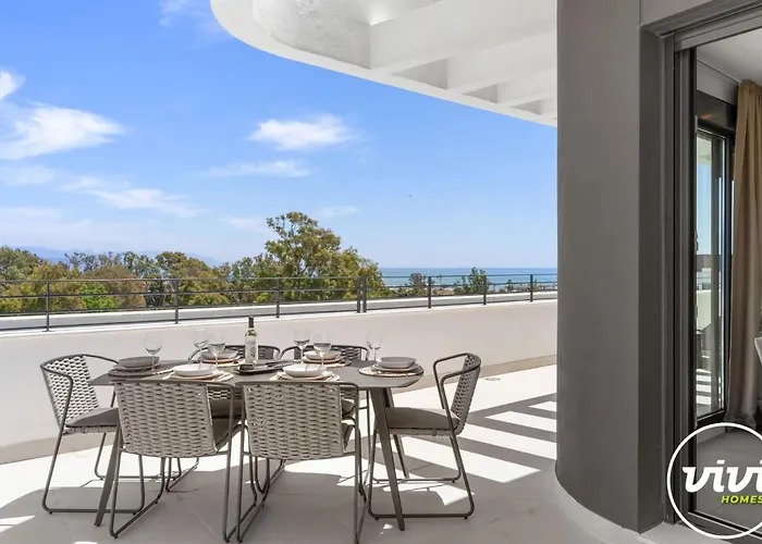 Vivi Homes - - Sea Views - Pool - Terrace Apartment Torremolinos